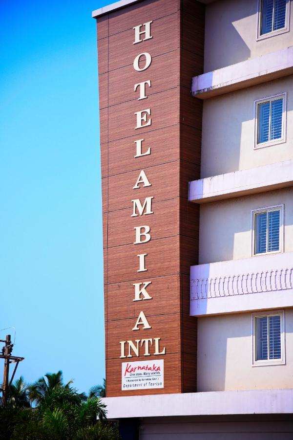 Hotel Ambika International Byndoor Bainduru Εξωτερικό φωτογραφία